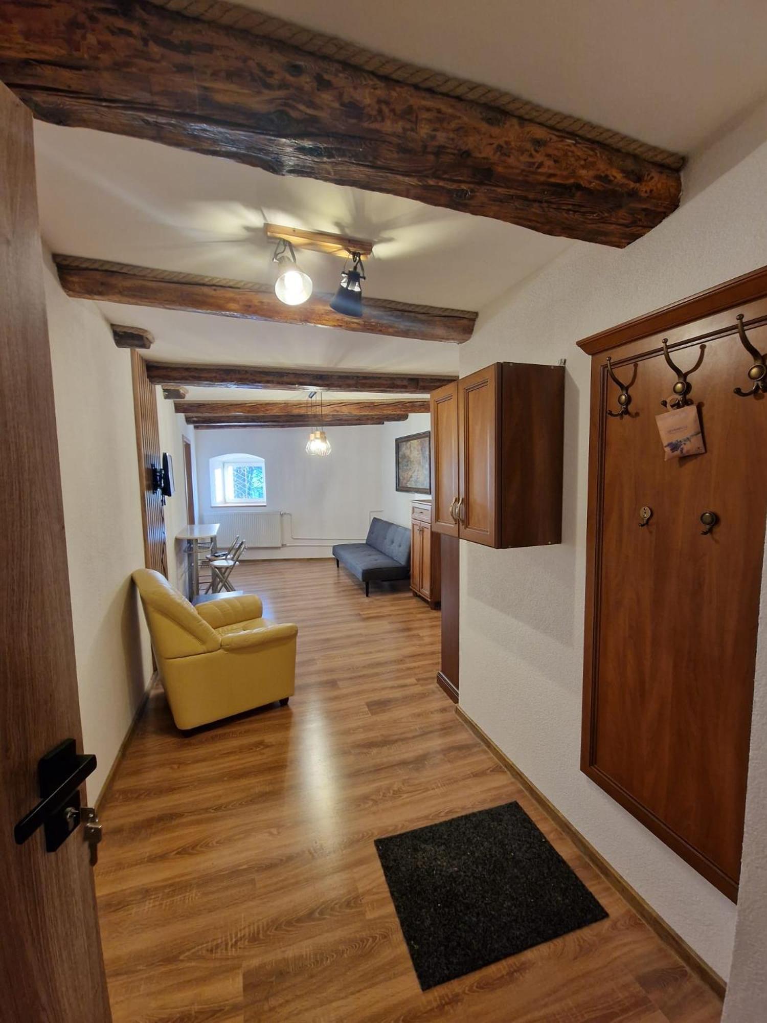 Apartman Velicka Vinaren Poprad Exteriör bild